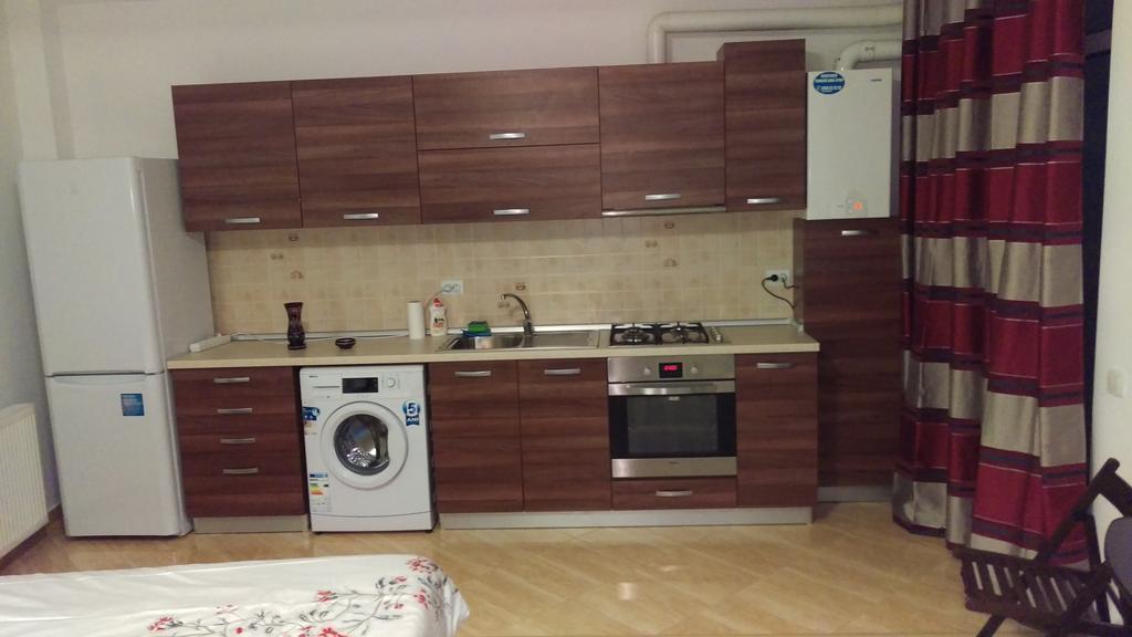 Appartement Garsoniere Dinu à Bucarest Chambre photo